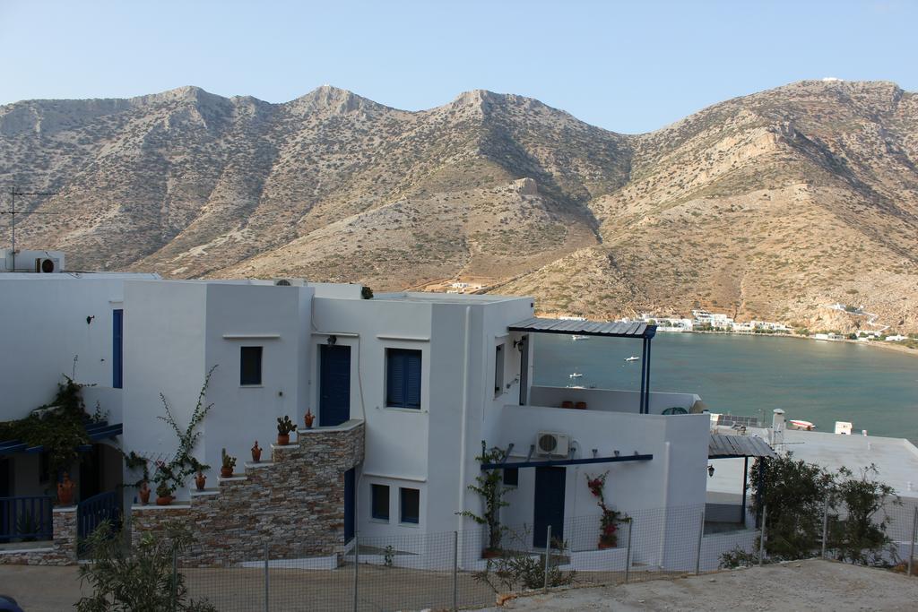 Panorama * Kamares (Sifnos)